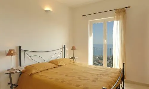Casa Vacanze Santi Pietra Ligure Holiday home
