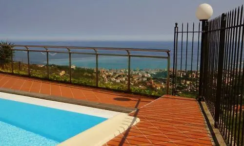 Casa Vacanze Santi Pietra Ligure
