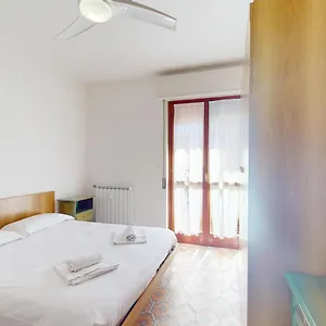 Vela Latina - By Ligooria Pietra Ligure