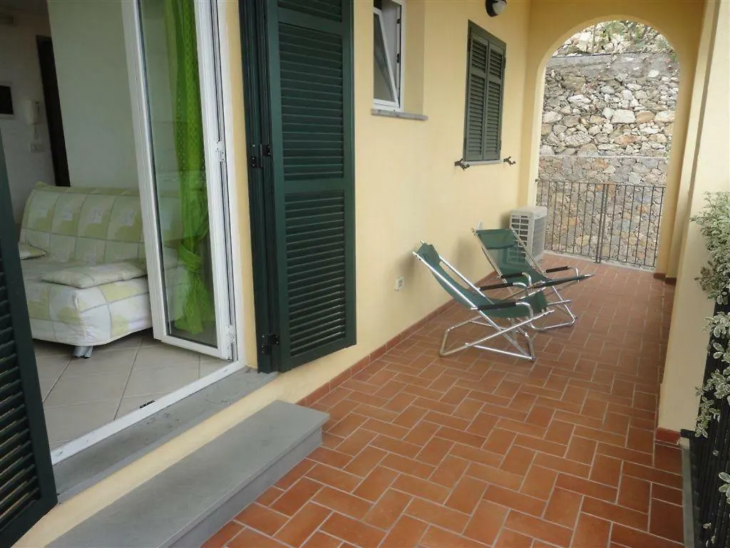 Casa Vacanze Santi Pietra Ligure Ferienhaus