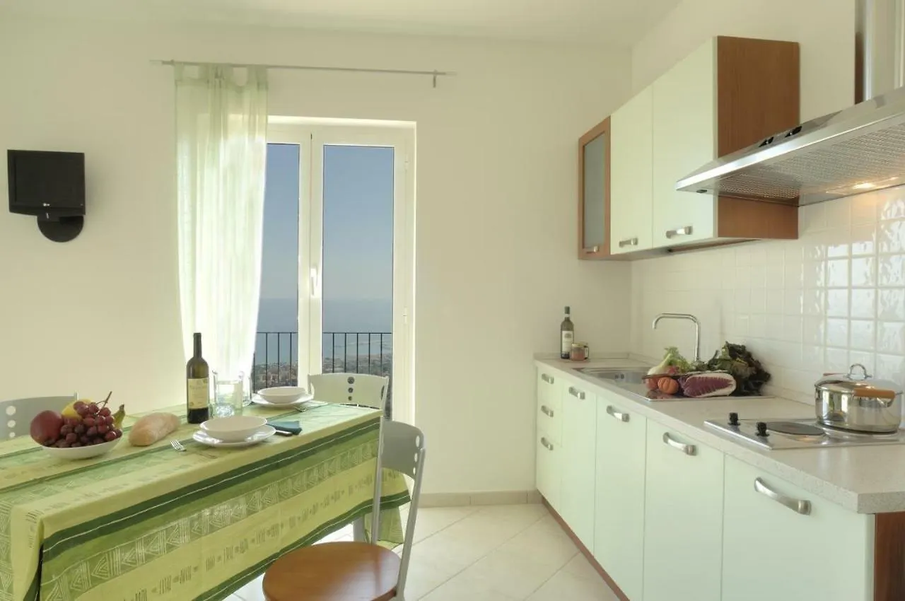 Casa Vacanze Santi Pietra Ligure