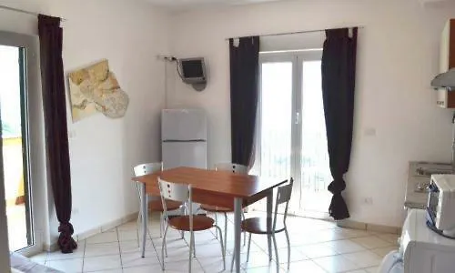 Vakantiehuis Casa Vacanze Santi Pietra Ligure